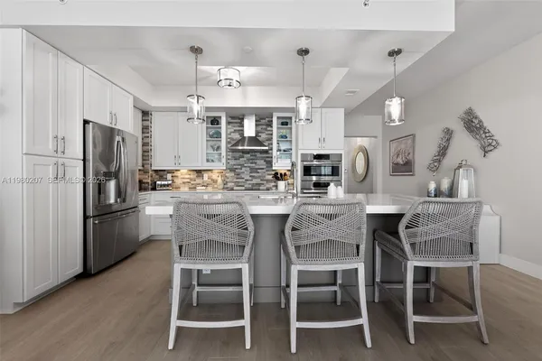$850,000 | 915 Bay Colony Drive South, Unit S, Juno Beach, FL 33408