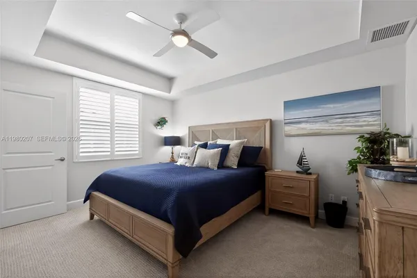 $850,000 | 915 Bay Colony Drive South, Unit S, Juno Beach, FL 33408