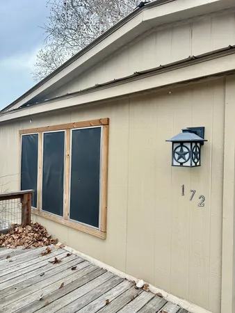 $225,000 | 172 Sleepy Hollow Circle, Kerrville, TX 78028