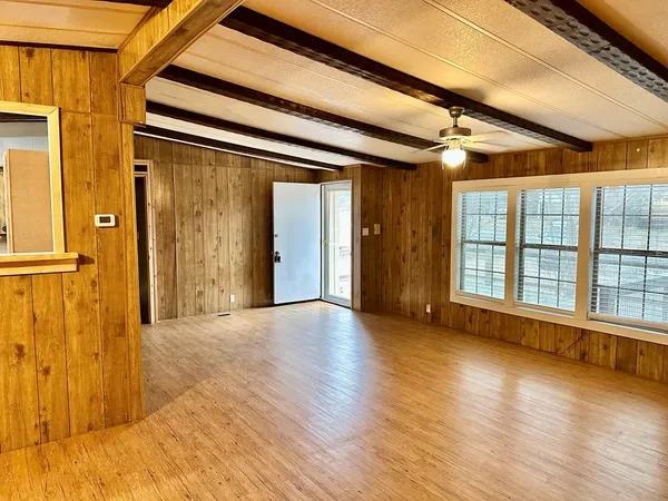 $225,000 | 172 Sleepy Hollow Circle, Kerrville, TX 78028