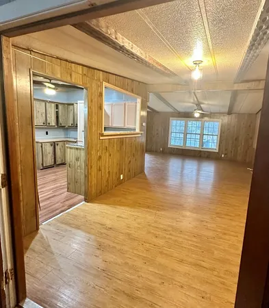 $225,000 | 172 Sleepy Hollow Circle, Kerrville, TX 78028