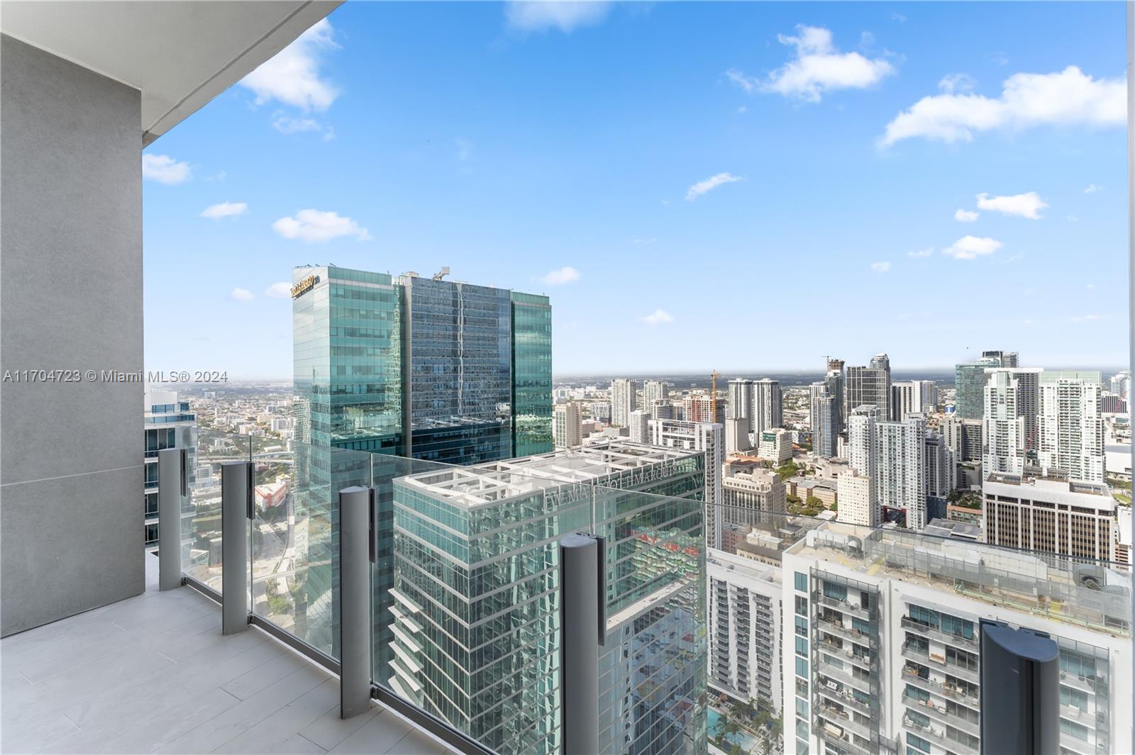 300 Biscayne Blvd Way, Unit 5209 Miami, FL 33131 - Photo 19 of 42 a view of a city with tall buildings