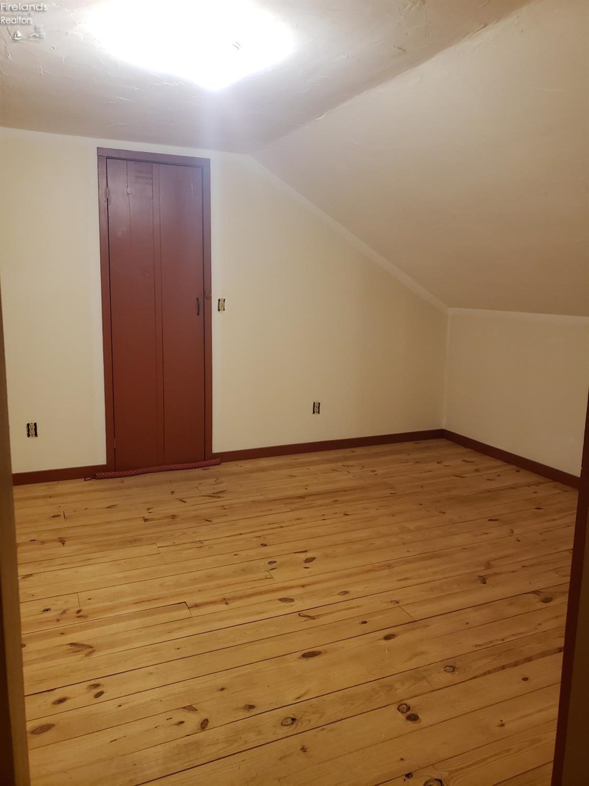 1719 Seminary Road Milan, OH 44846 - Photo 27 of 33 Gallery Image 27