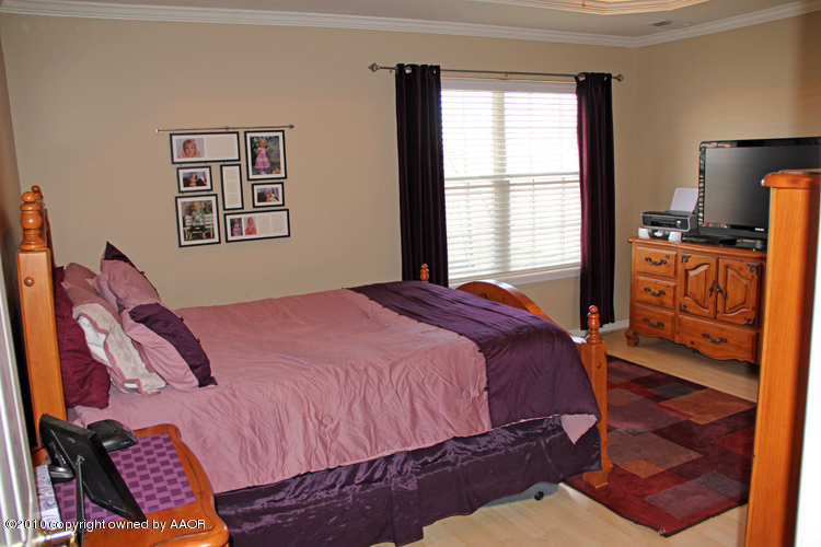 5301 Royce Drive Amarillo, TX 79110 - Photo 15 of 33 Master Bedroom 2