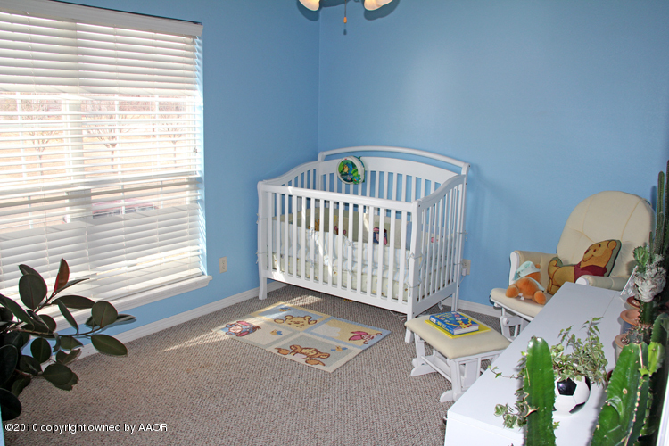 5301 Royce Drive Amarillo, TX 79110 - Photo 18 of 33 2nd Bedroom