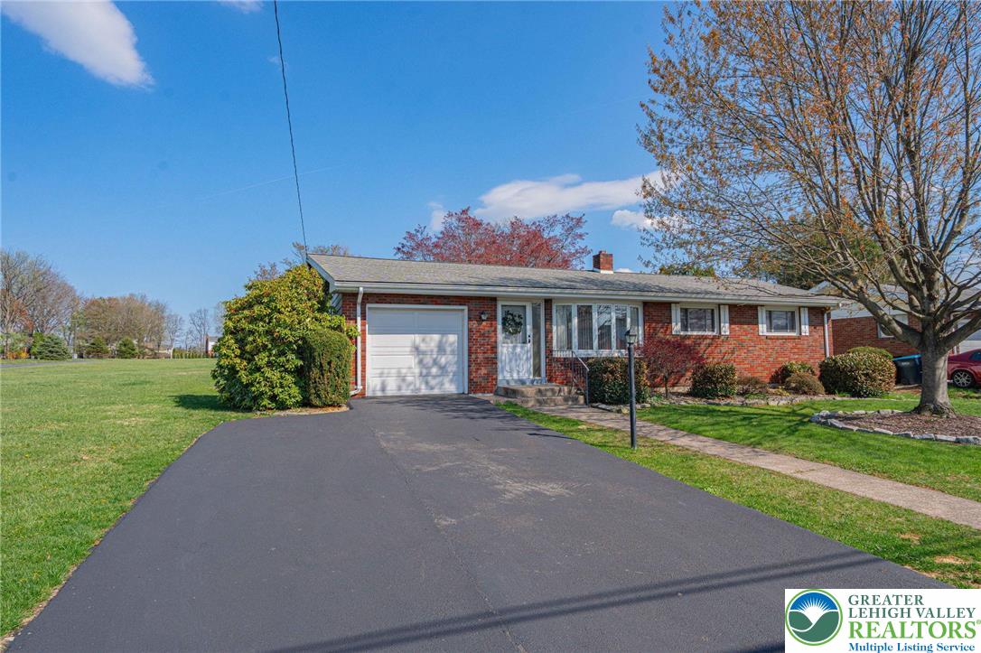 2630 Jacksonville Road Bethlehem, PA 18017 - Photo 2 of 38 Gallery Image 2