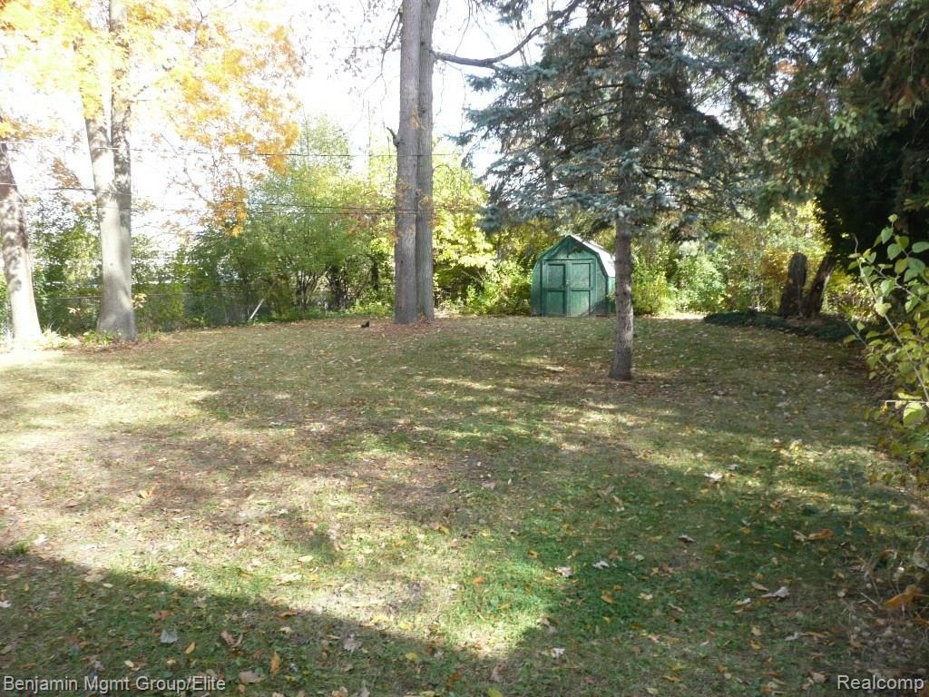 23676 Tuck Road Farmington Hills, MI 48336 - Photo 15 of 15