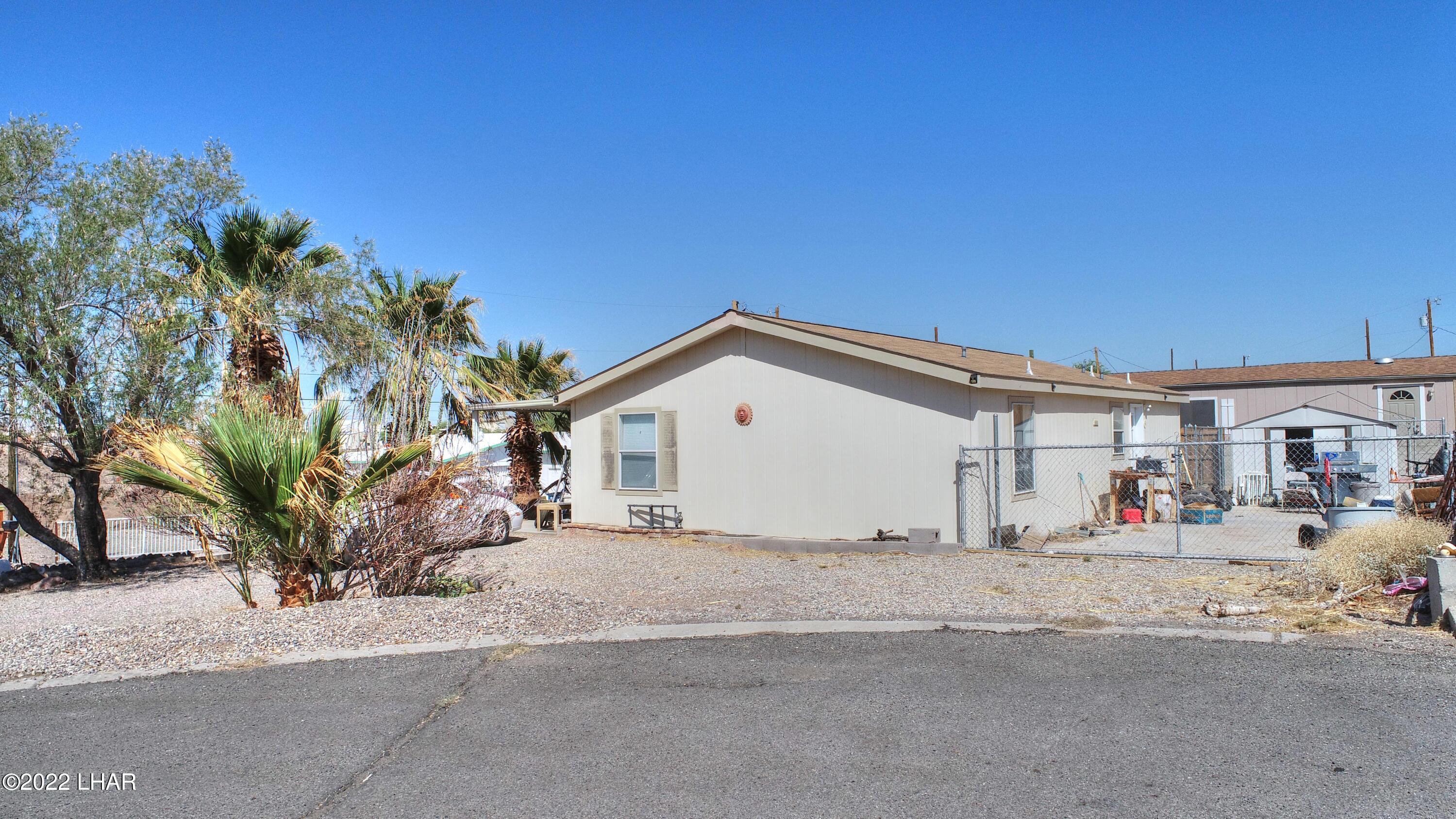 10604 Treasure Road Parker, AZ 85344 - Photo 3 of 6 1 (Copy) (3)