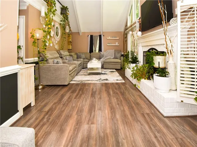 $390,000 | 501 Westchester Drive, High Point, NC 27262