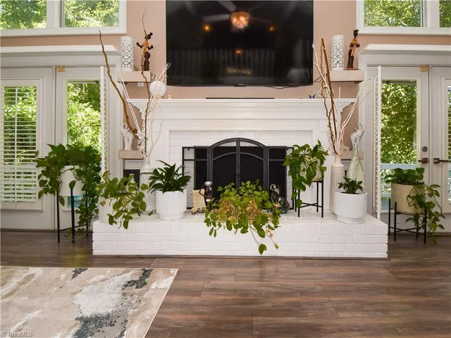 $390,000 | 501 Westchester Drive, High Point, NC 27262