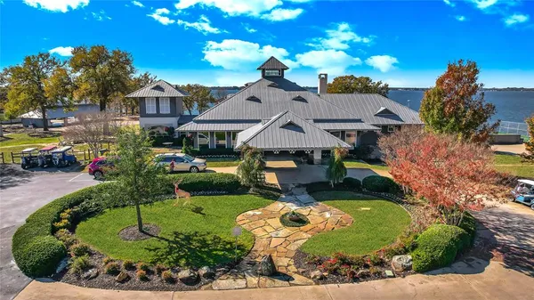 $995,000 | 148 Hilton Head Island Drive, Mabank, TX 75156