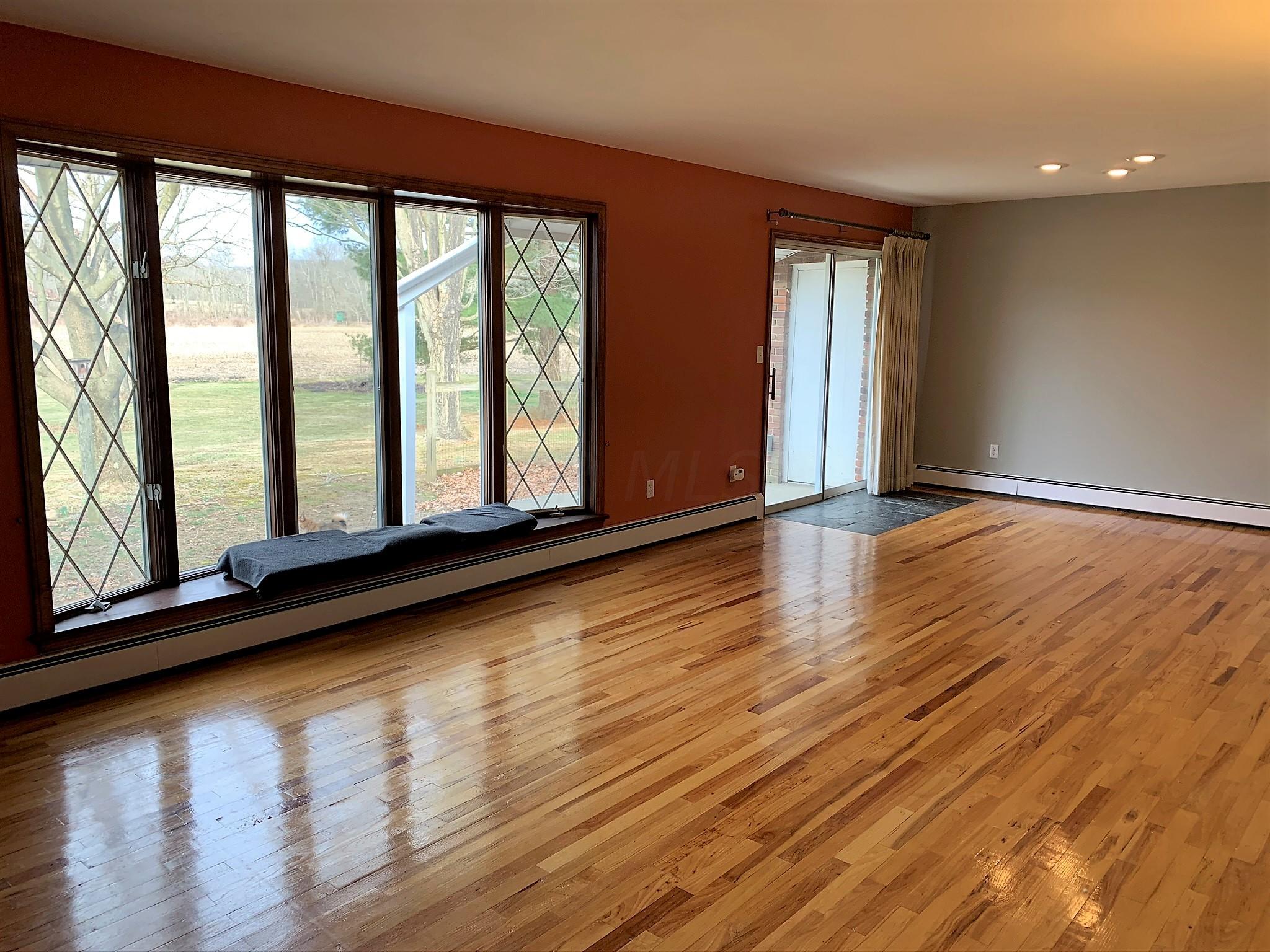 18221 Nunda Road Howard, OH 43028 - Photo 6 of 32