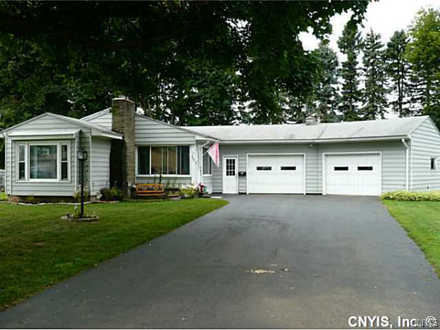 7221 Willow Road Clay, NY 13212 - Photo 1 of 1 Exterior Front. Welcome to 7221 Willow. A beautifu