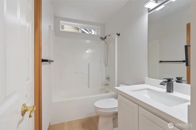 $930,000 | 2417 143rd Place Southwest, Lynnwood, WA 98087