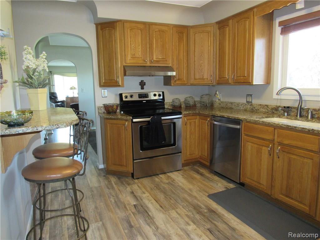 4068 Yankee Road St. Clair, MI 48079 - Photo 27 of 53 KITCHEN