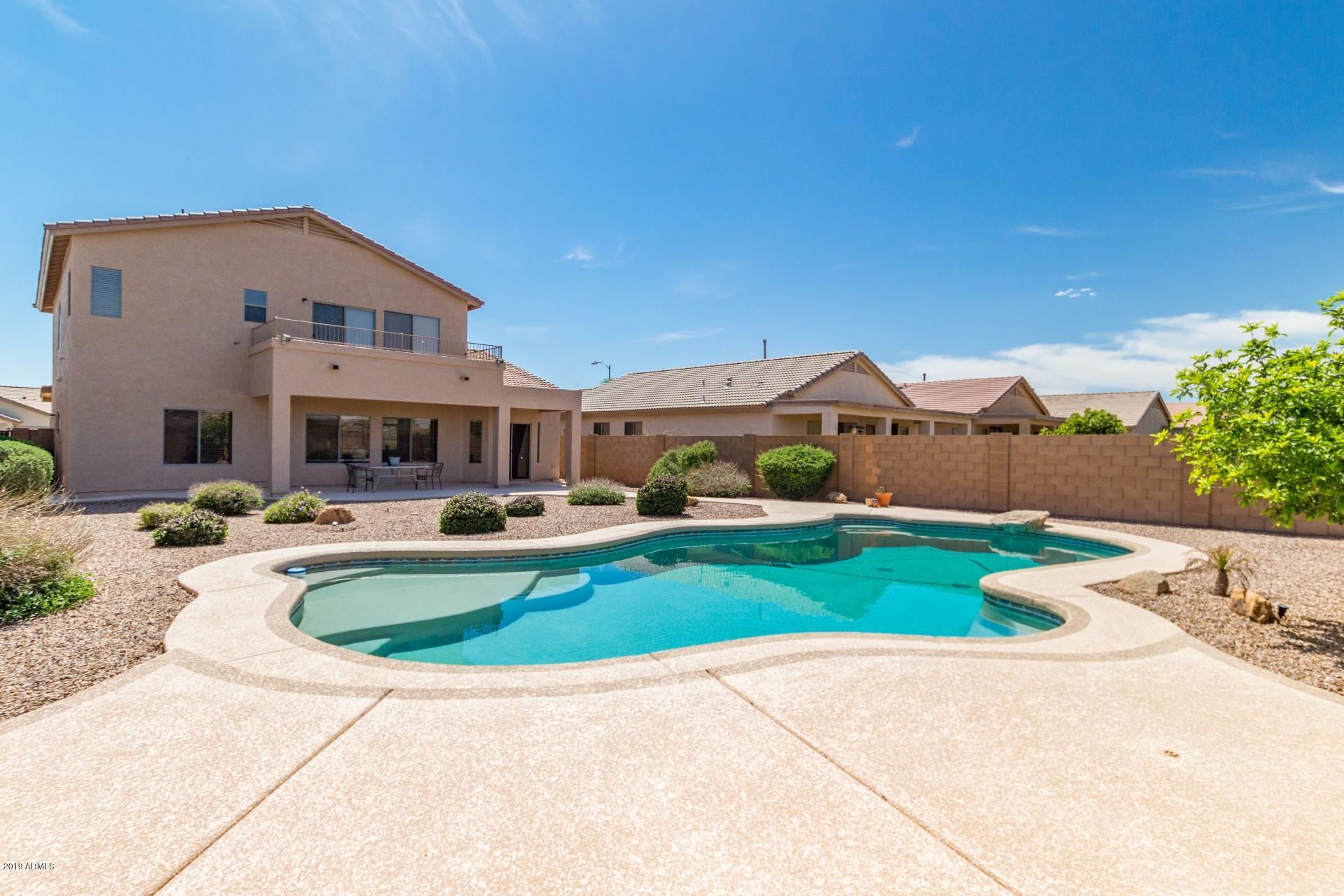 16956 West Northampton Road Surprise, AZ 85374 - Photo 31 of 34 Hampton - 16956 (31)