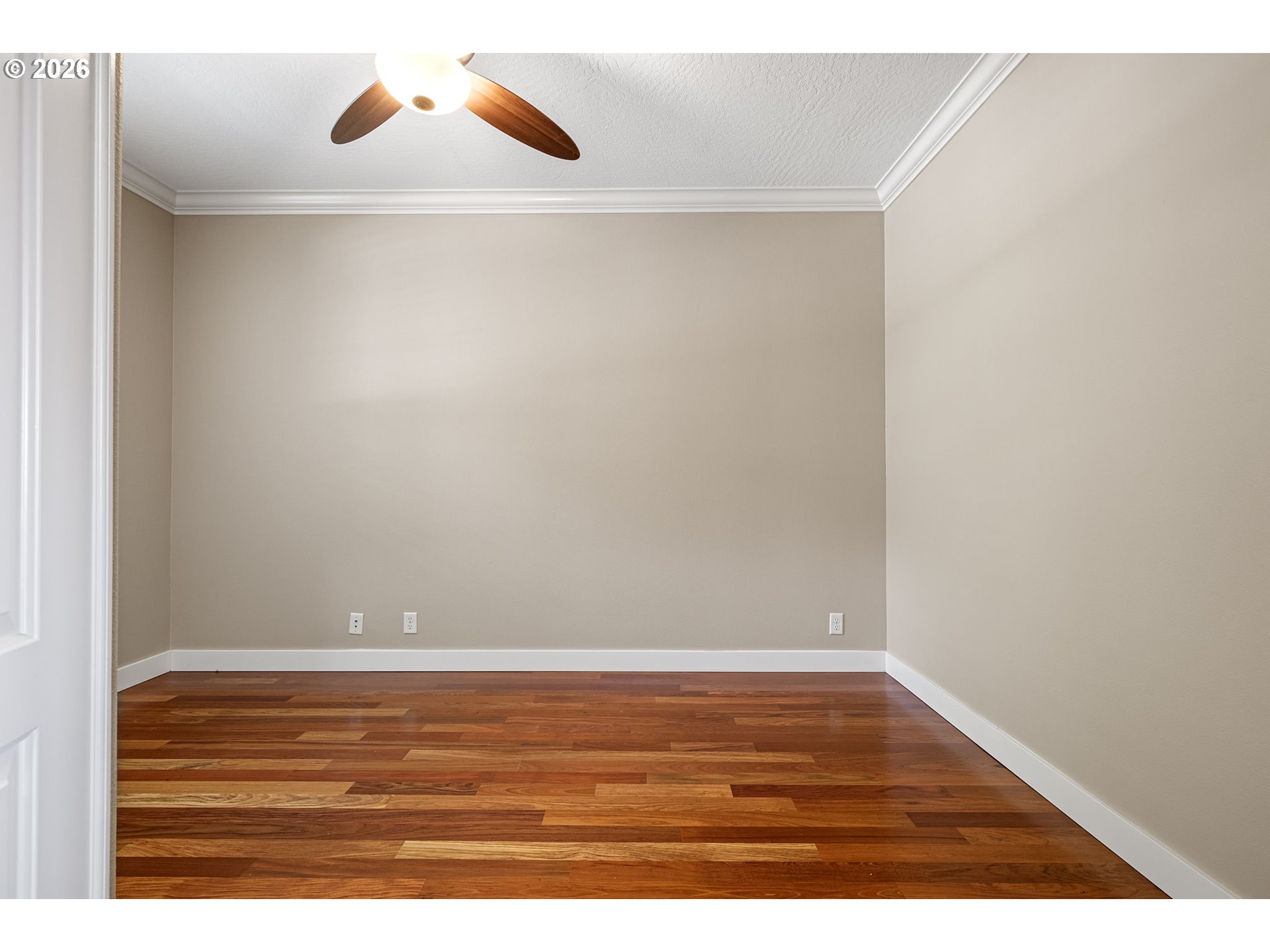 6095 Graystone Loop Springfield, OR 97478 - Photo 20 of 48 Bedroom