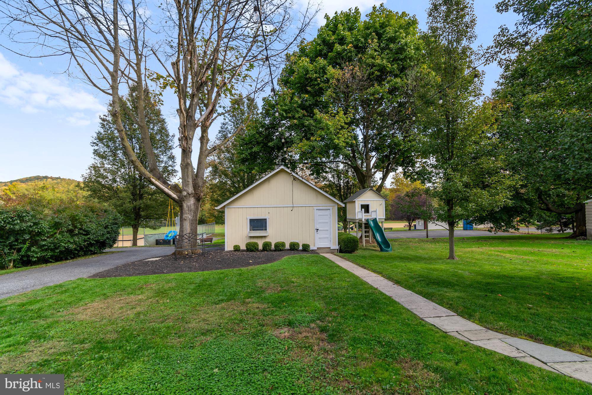 426 Easton Road Riegelsville, PA 18077 - Photo 27 of 31