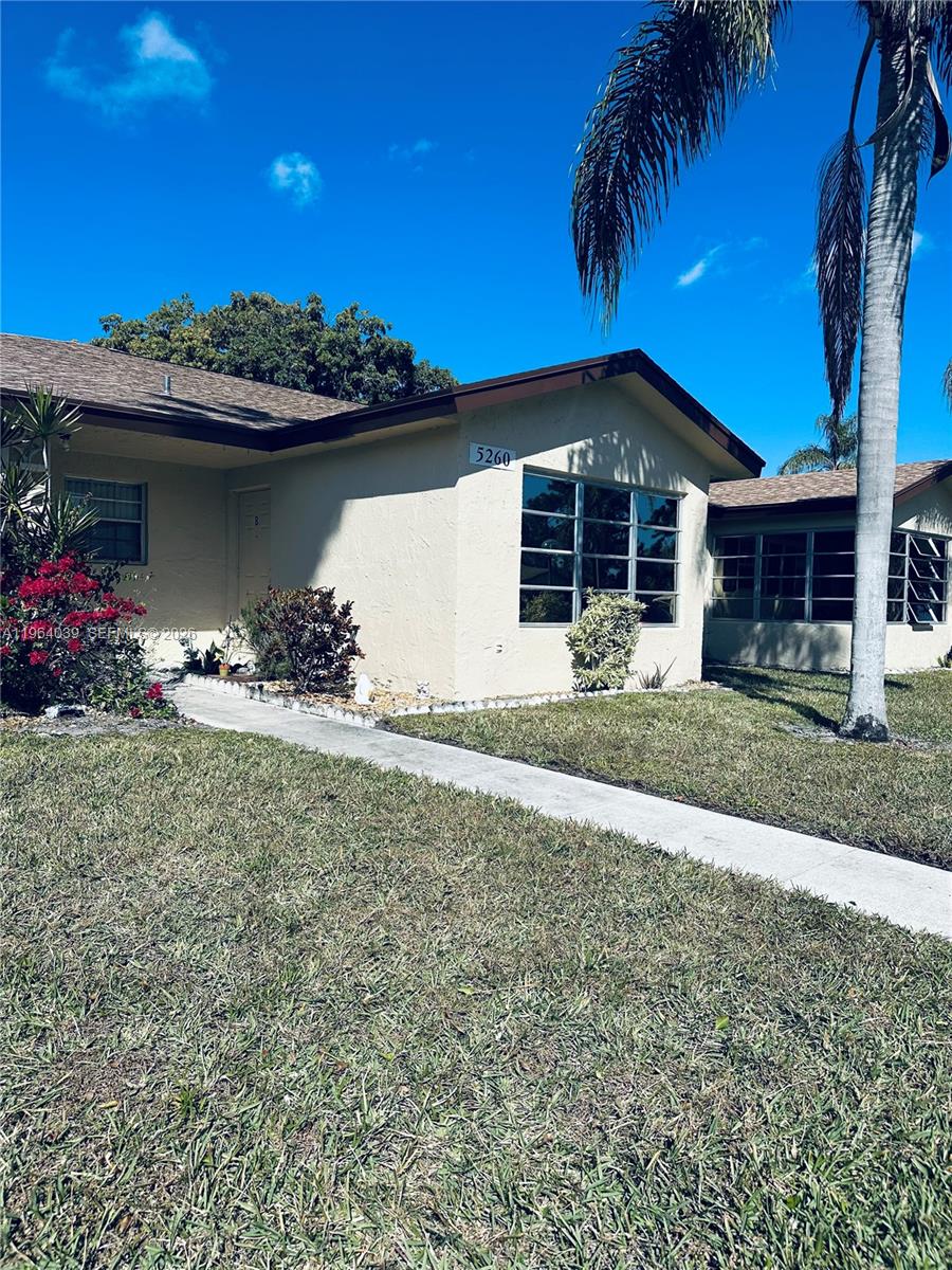 5260 Nesting Way, Unit B Delray Beach, FL 33484 - Photo 1 of 9