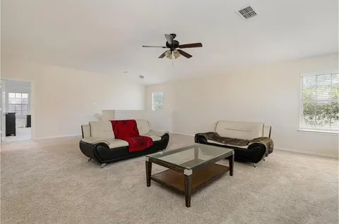 $525,000 | 512 Darlene Trail, Euless, TX 76039