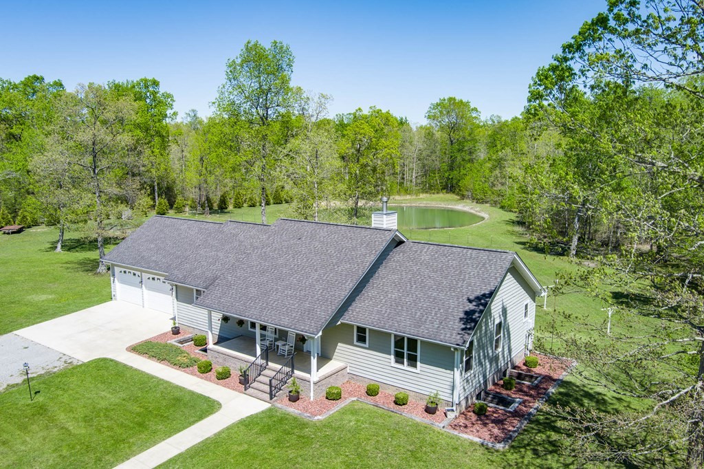 458 Tabletop Road Monterey, TN 38574 - Photo 1 of 65 Gallery Image 1