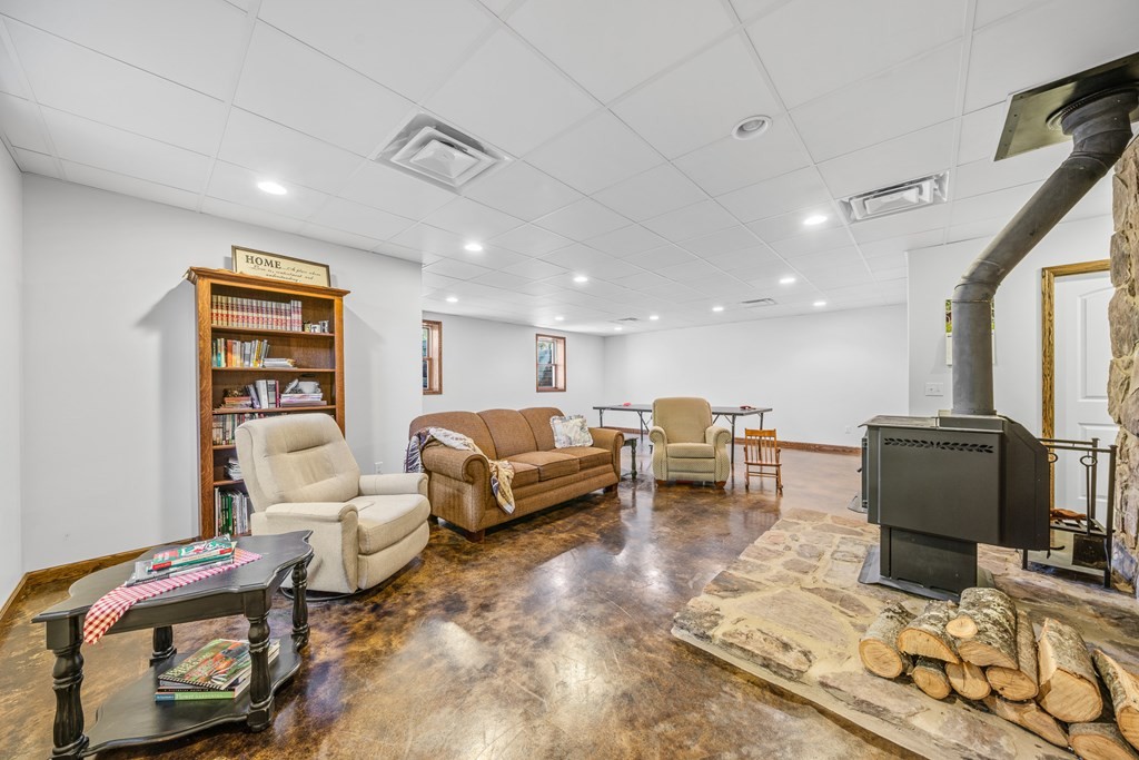 458 Tabletop Road Monterey, TN 38574 - Photo 26 of 65 Gallery Image 26