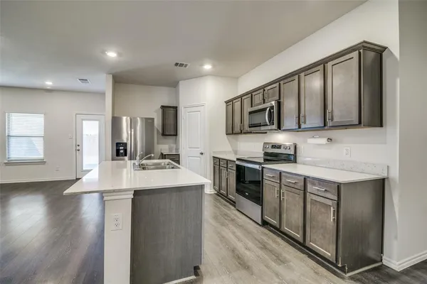 $1,795 | 517 Cultivator Court, Royse City, TX 75189