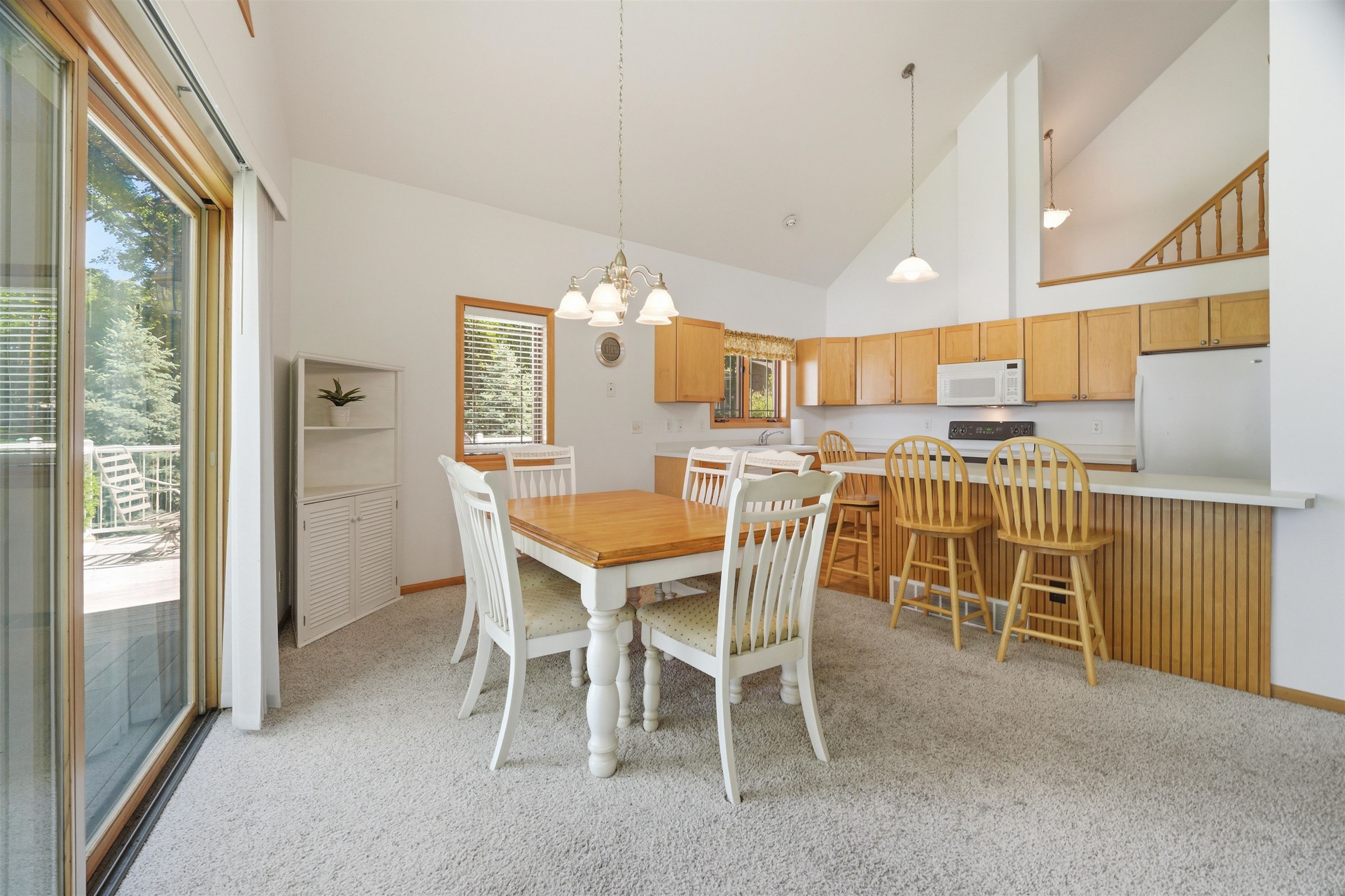 2146 Point Comfort Road Oshkosh, WI 54902 - Photo 14 of 66