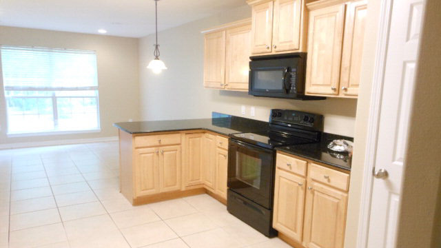 7226 Raintree Lane Gulf Shores, AL 36542 - Photo 6 of 14 Pantry in kitchen