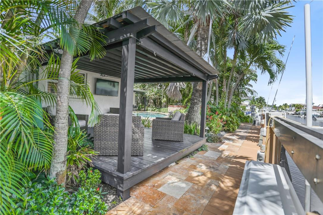 839 Dover Street Boca Raton, FL 33487 - Photo 35 of 48 Gazebo of entire backyard