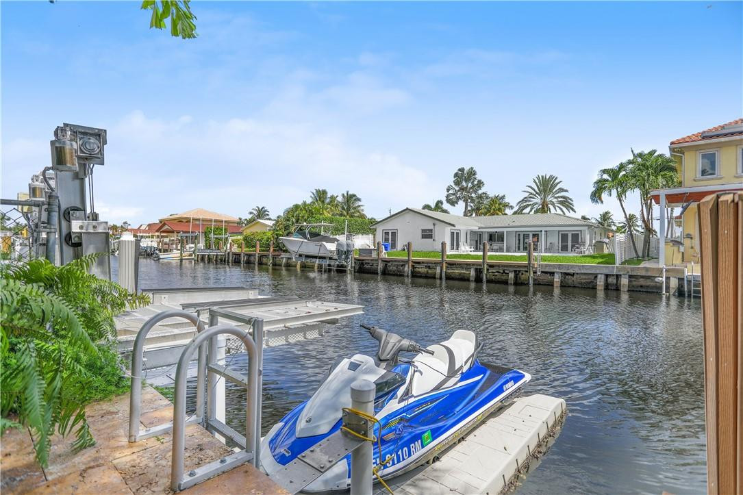 839 Dover Street Boca Raton, FL 33487 - Photo 46 of 48 Jet Ski pad