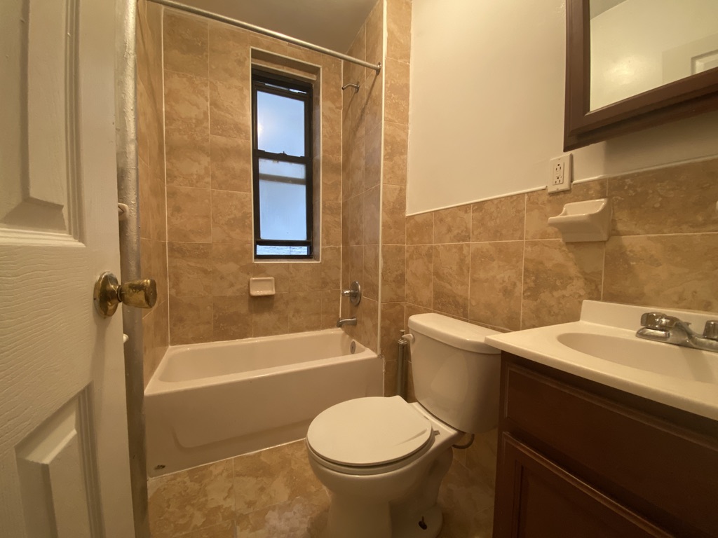 539 West 156th Street, Unit 8 Manhattan, NY 10032 - Photo 6 of 8