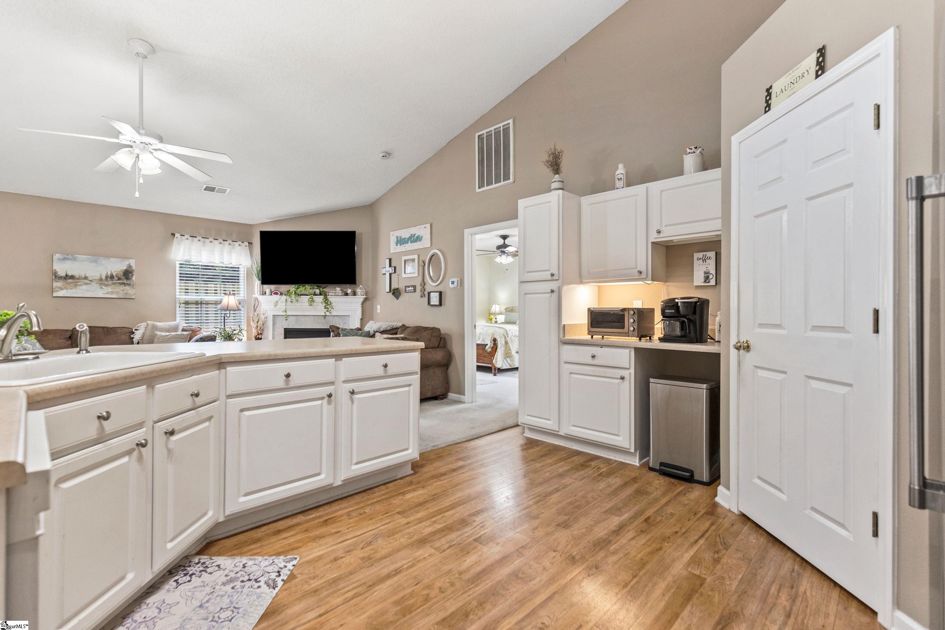 243 Rivers Edge Drive Easley, SC 29642 - Photo 5 of 35 Gallery Image 5