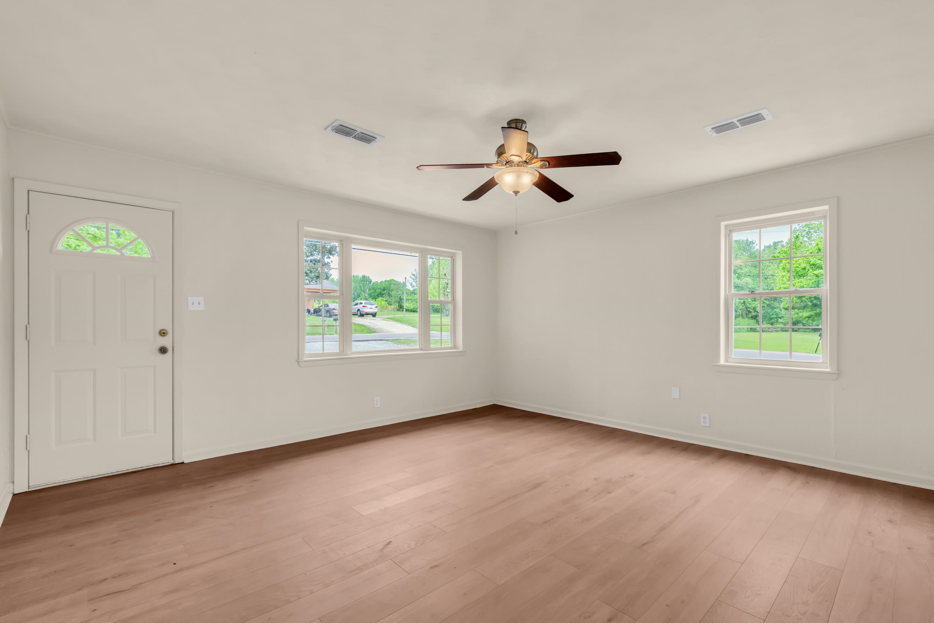 400 Coffee Shop Road Ripley, TN 38063 - Photo 3 of 23 a view of an empty room with a window