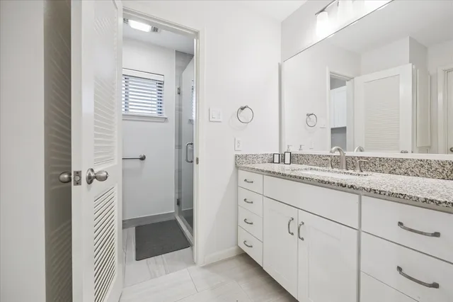 $468,000 | 6115 Paisley Street, Houston, TX 77096