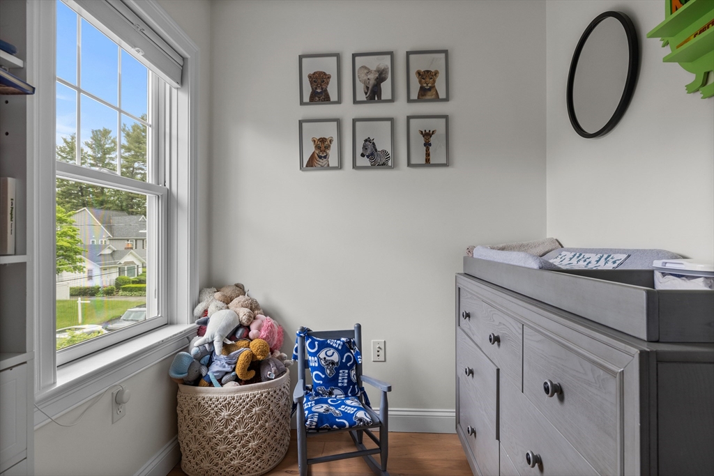 20 Bryn Mawr Road Wellesley, MA 02482 - Photo 15 of 26