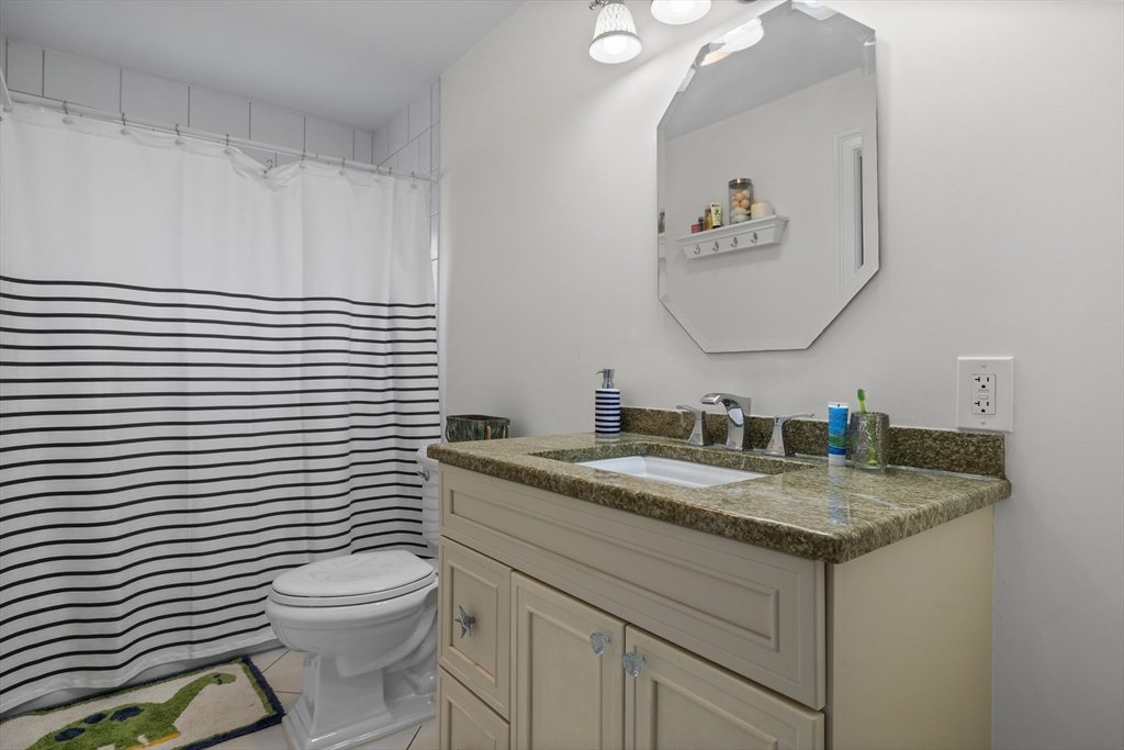 20 Bryn Mawr Road Wellesley, MA 02482 - Photo 16 of 26