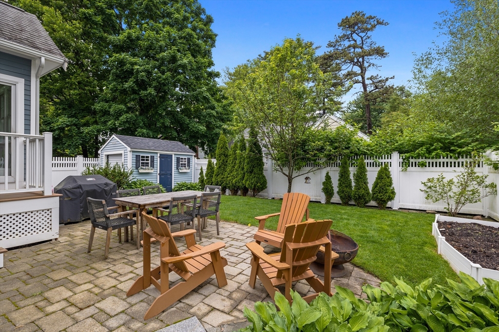 20 Bryn Mawr Road Wellesley, MA 02482 - Photo 24 of 26