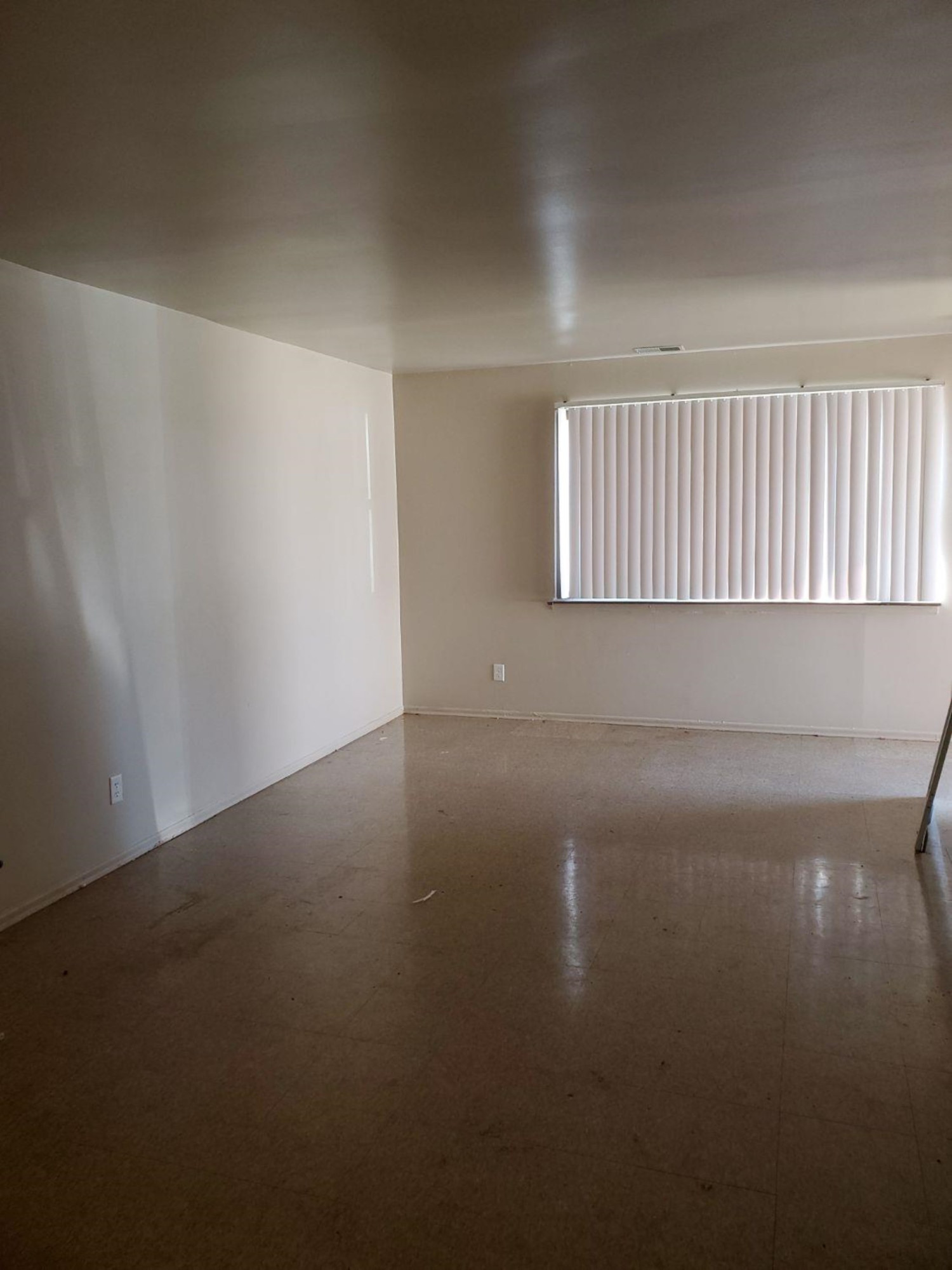 263 Hamlin Street Gary, IN 46406 - Photo 4 of 6 a view of an empty room