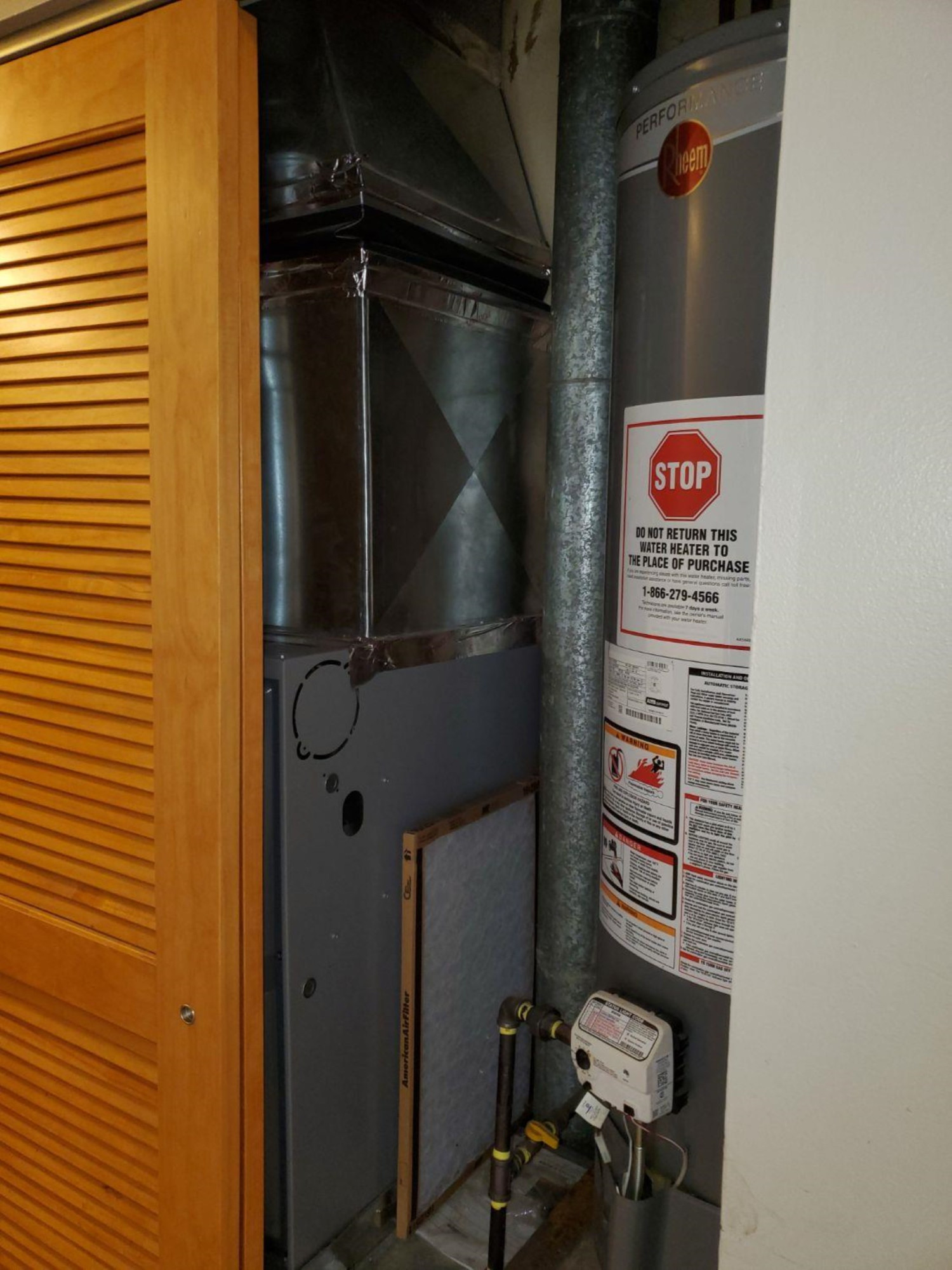 263 Hamlin Street Gary, IN 46406 - Photo 5 of 6 a close view of water heater room