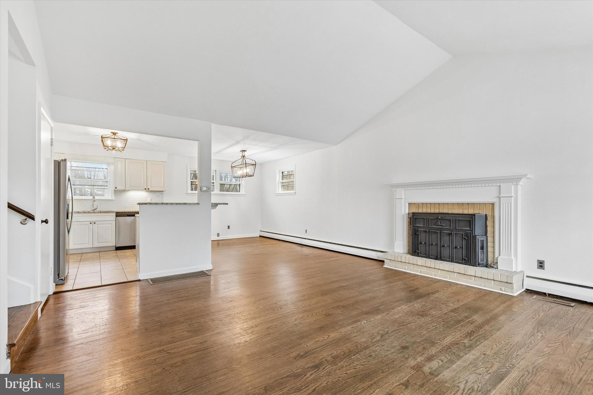 2130 Herblew Road Warrington, PA 18976 - Photo 3 of 29