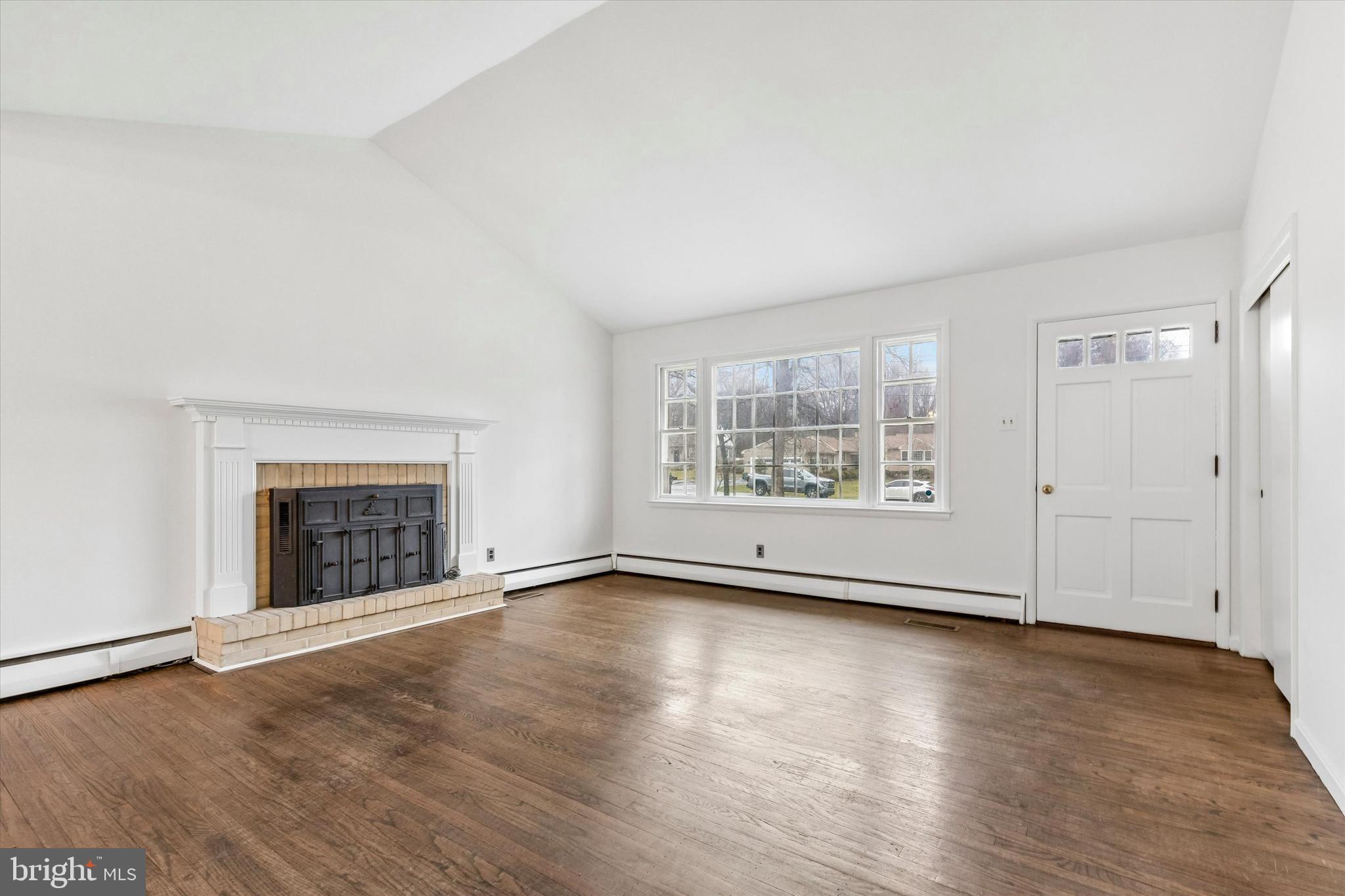 2130 Herblew Road Warrington, PA 18976 - Photo 5 of 29