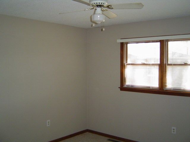 303 Old Colony Road Anderson, SC 29621 - Photo 7 of 9 Gallery Image 7