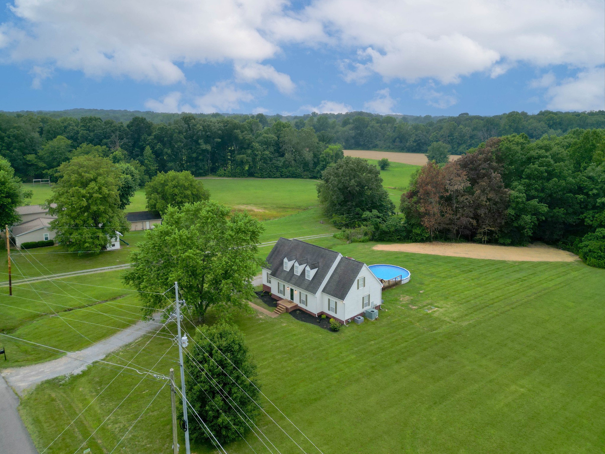 2558 South Mt Pleasant Road Greenbrier, TN 37073 - Photo 36 of 36 a view of a table and chairs in the garden