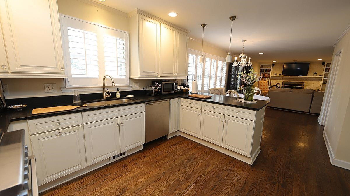 717 Compton Road Raleigh, NC 27609 - Photo 18 of 38 Photo 18