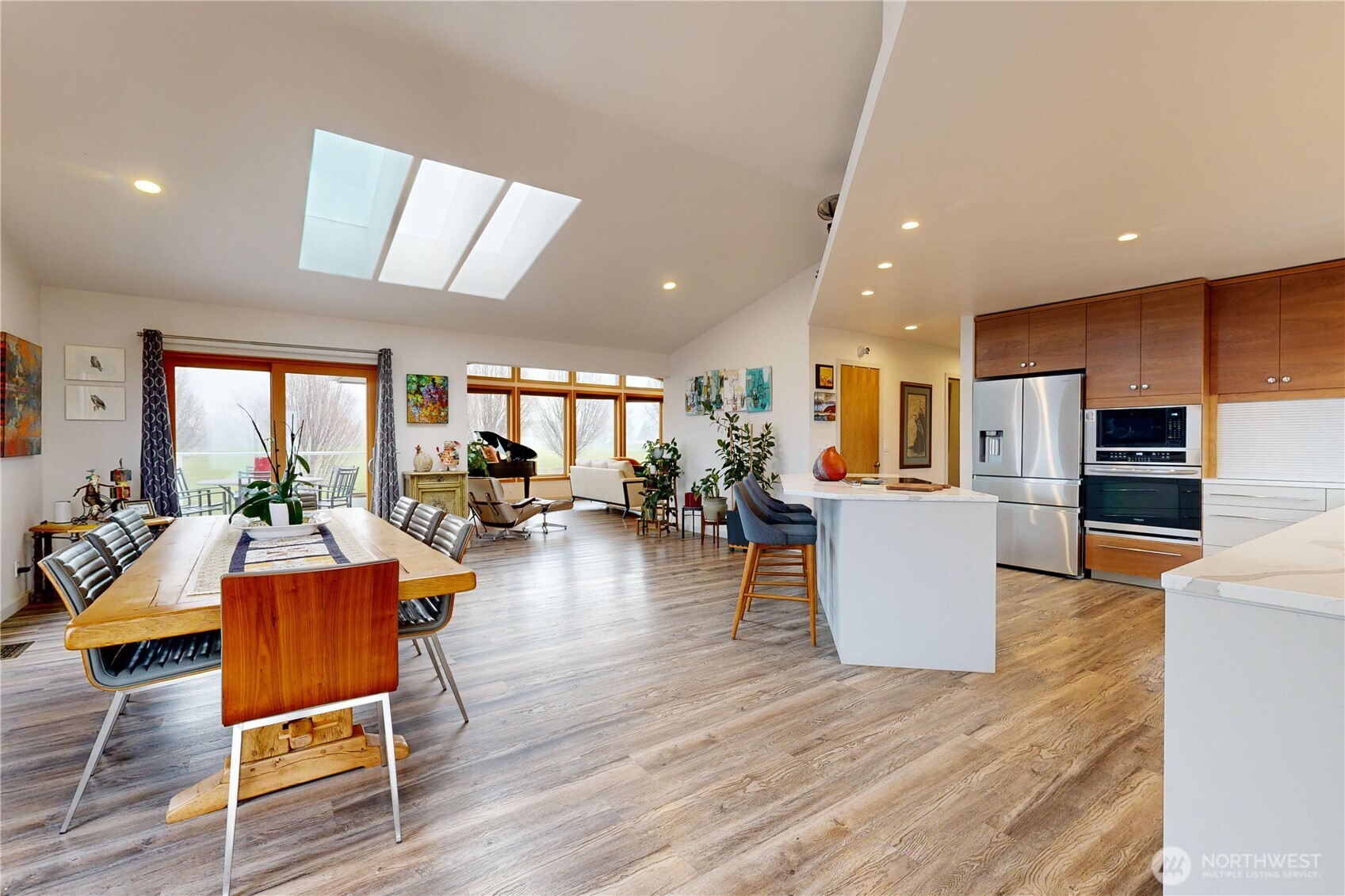 2425 Country Club Road Walla Walla, WA 99362 - Photo 7 of 38