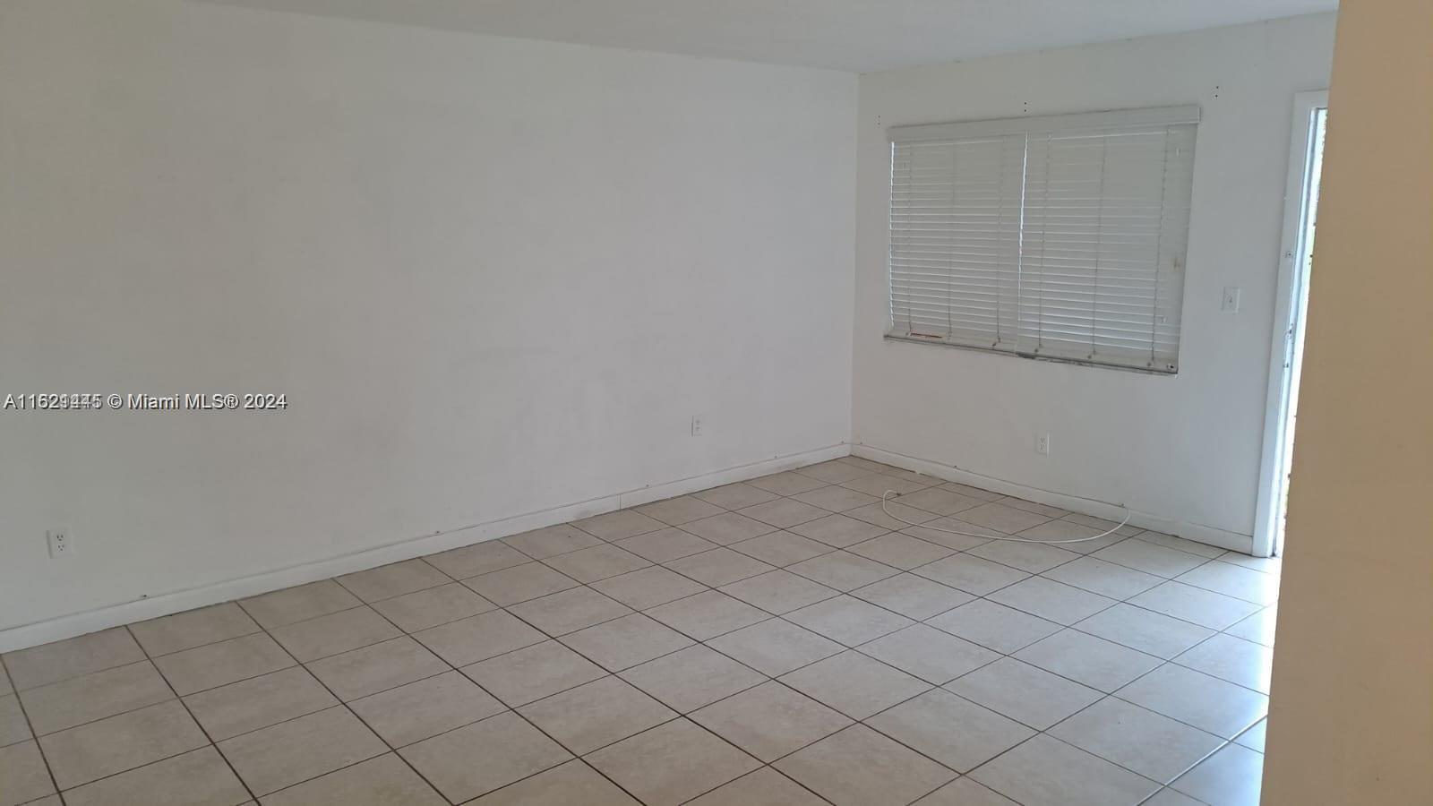 3265 Griffin Road, Unit 104 Dania Beach, FL 33312 - Photo 11 of 14 a view of room