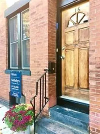 $6,800 | 16 Greenwich Street, Unit 1, Boston, MA 02120