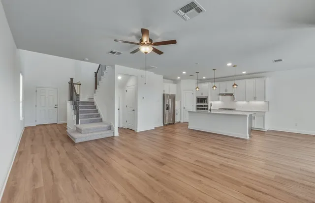 a picture of a bathroom with a window