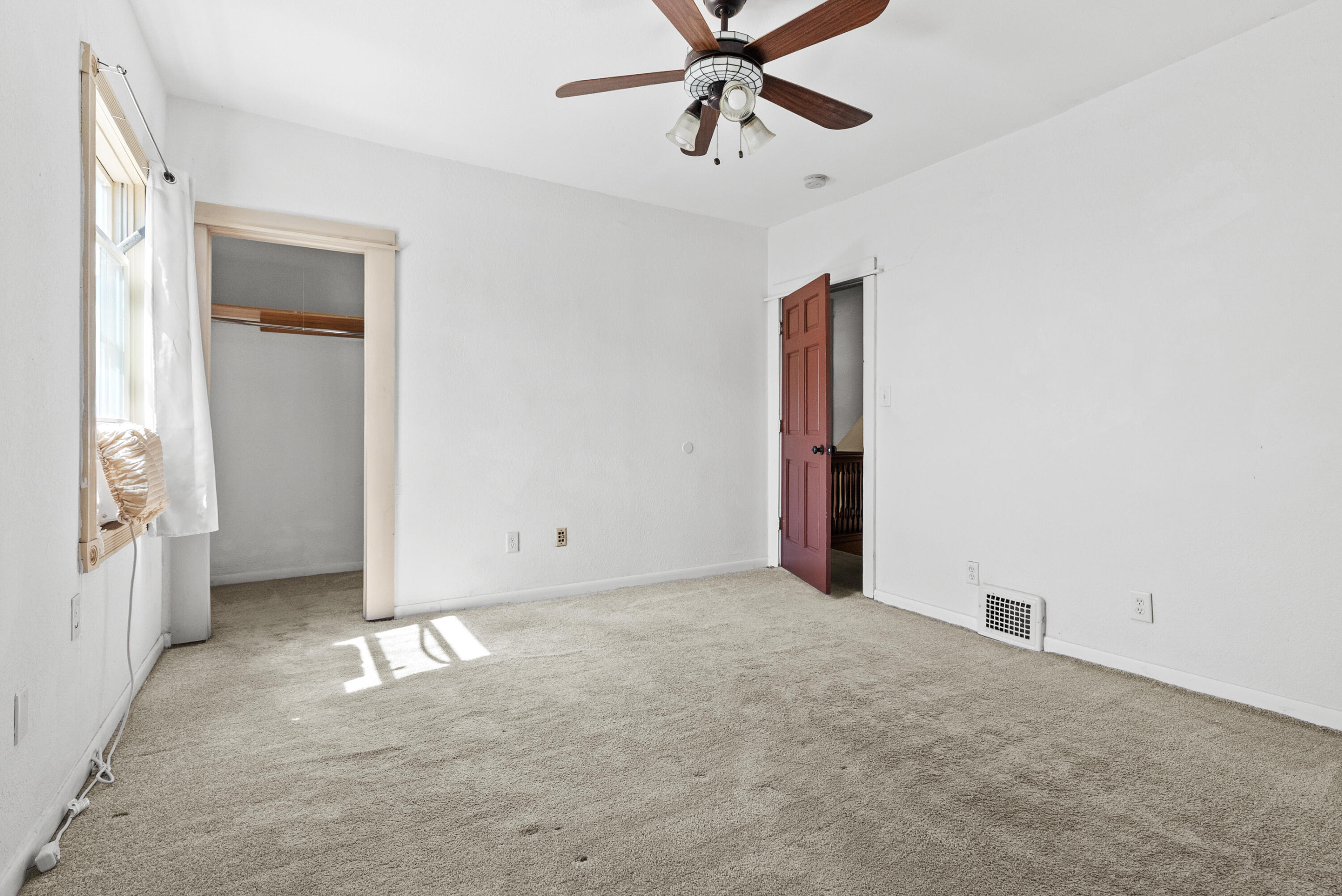 914 Denner Street Kalamazoo, MI 49006 - Photo 17 of 39 Denner St 914 Kalamazoo 49006-14